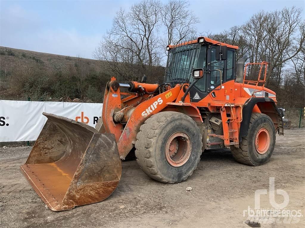 Doosan DL300-5 لوادر بعجل