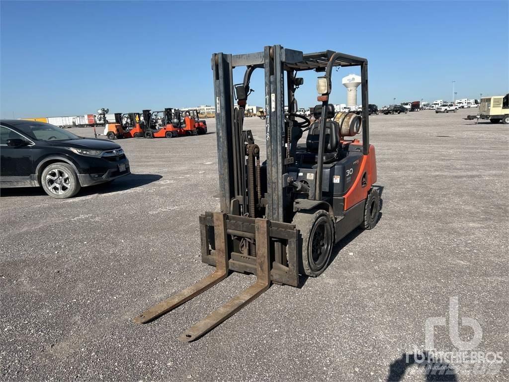 Doosan G30P-5 شاحنات الديزل