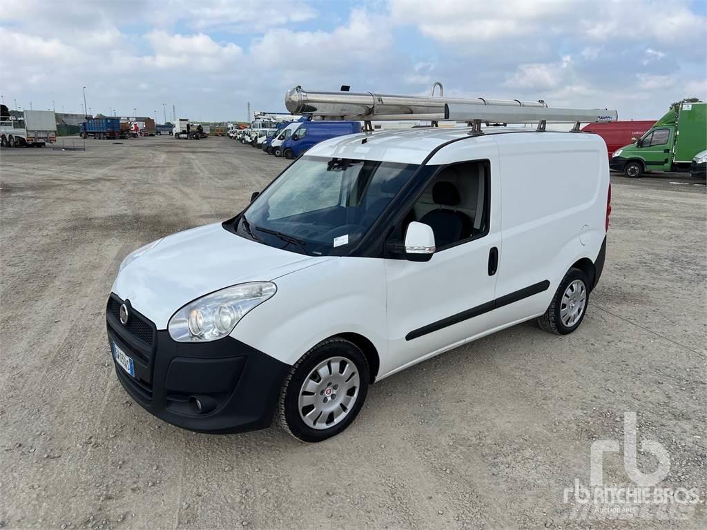 Fiat DOBLO شاحنة مقفلة