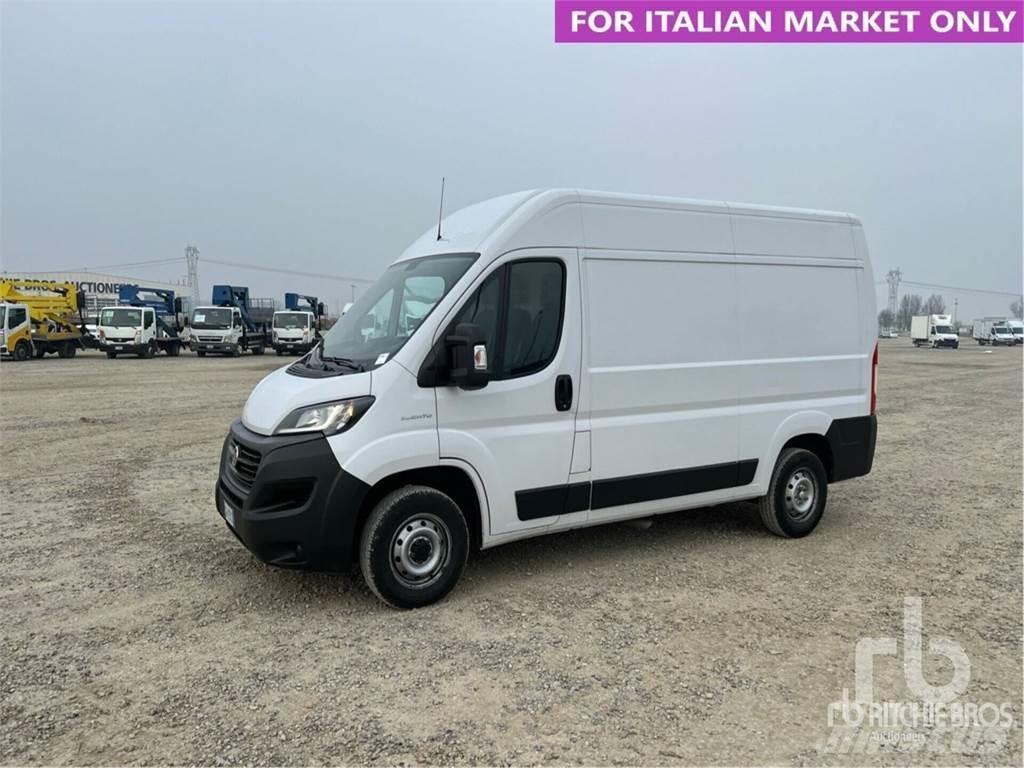 Fiat DUCATO شاحنة مقفلة