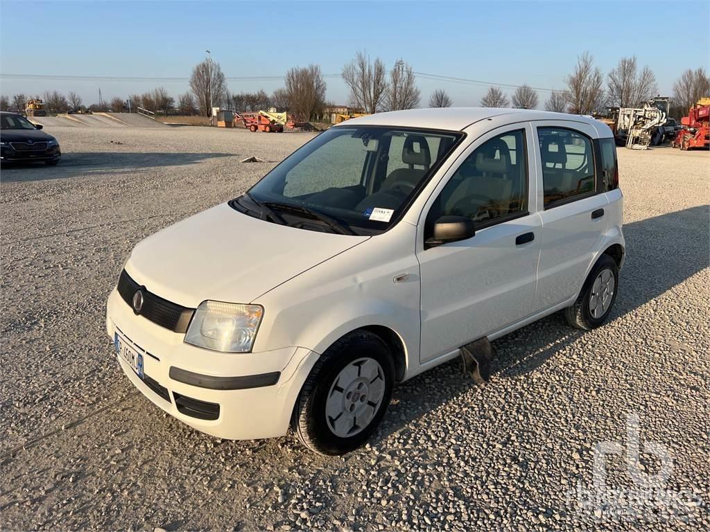 Fiat PANDA سيارات