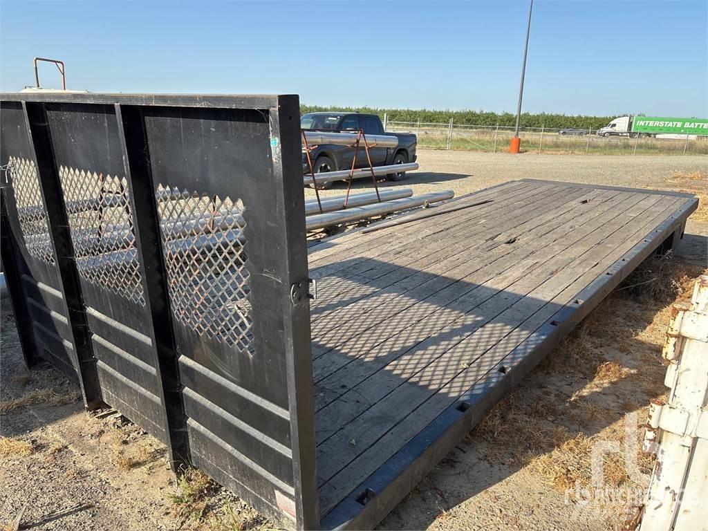  Flatbed كابينة والداخلية