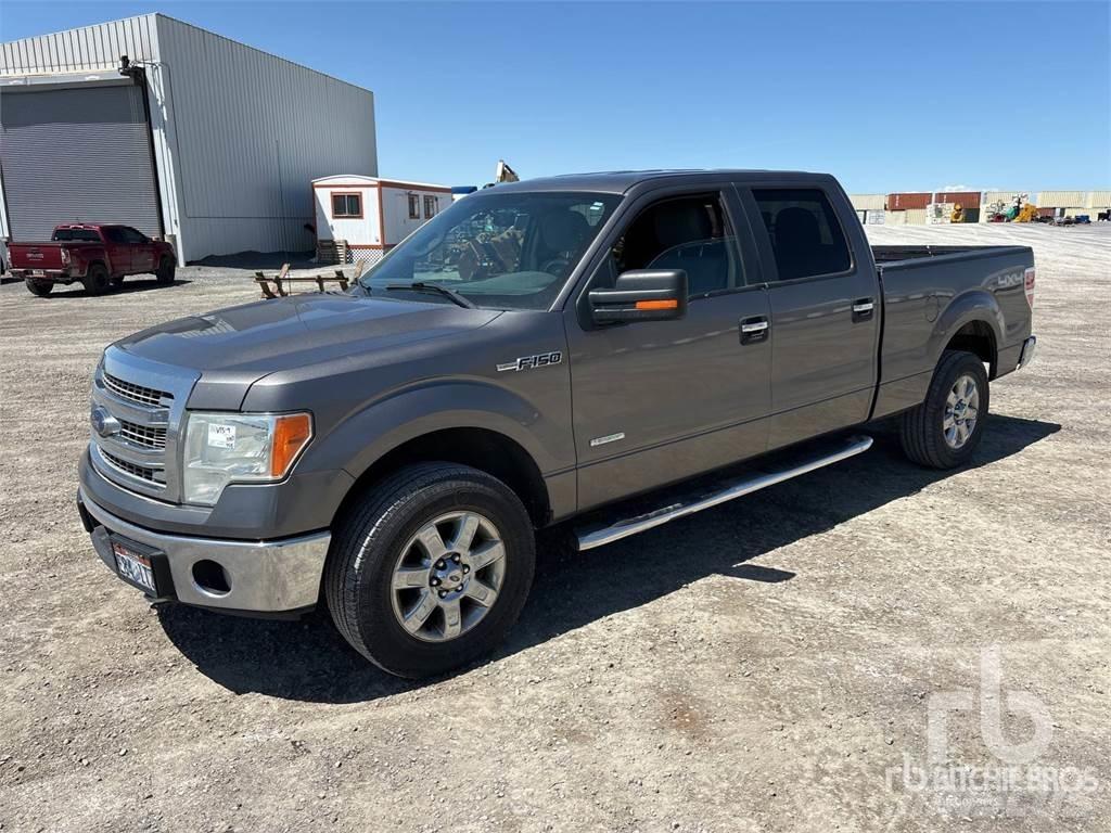Ford 150 شاحنات خفيفة/مفصلية الجوانب