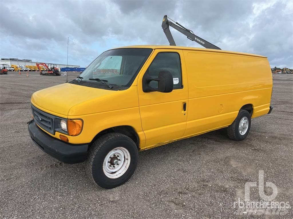 Ford E-250 شاحنات بدرجة حرارة قابلة للضبط