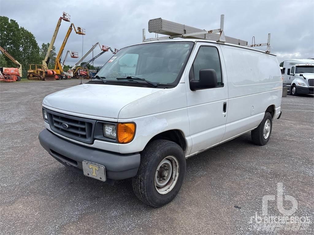 Ford E-250 شاحنات بدرجة حرارة قابلة للضبط