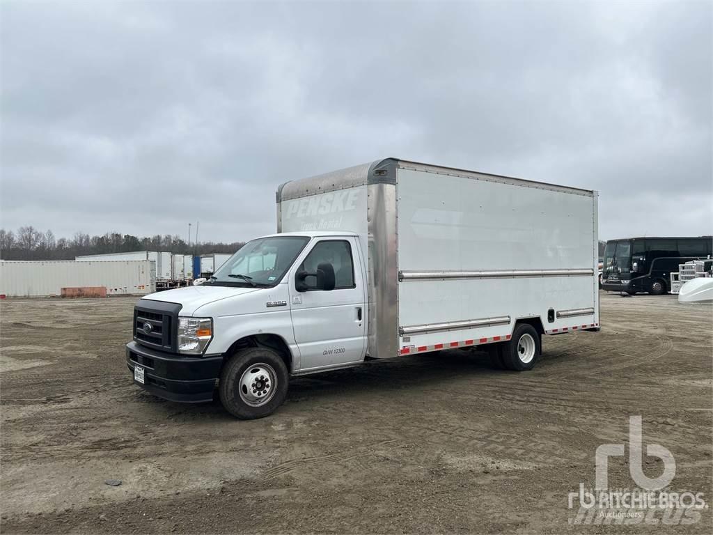 Ford E350 شاحنة مقفلة