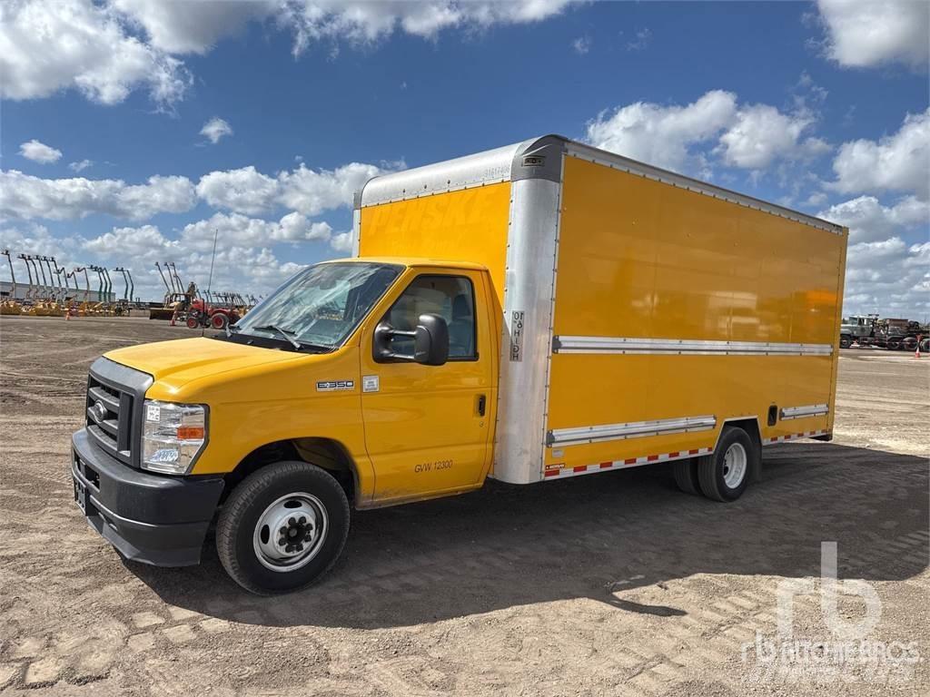 Ford E350 شاحنة مقفلة