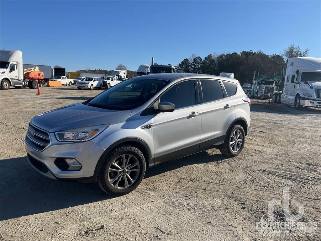 Ford ESCAPE شاحنات خفيفة/مفصلية الجوانب