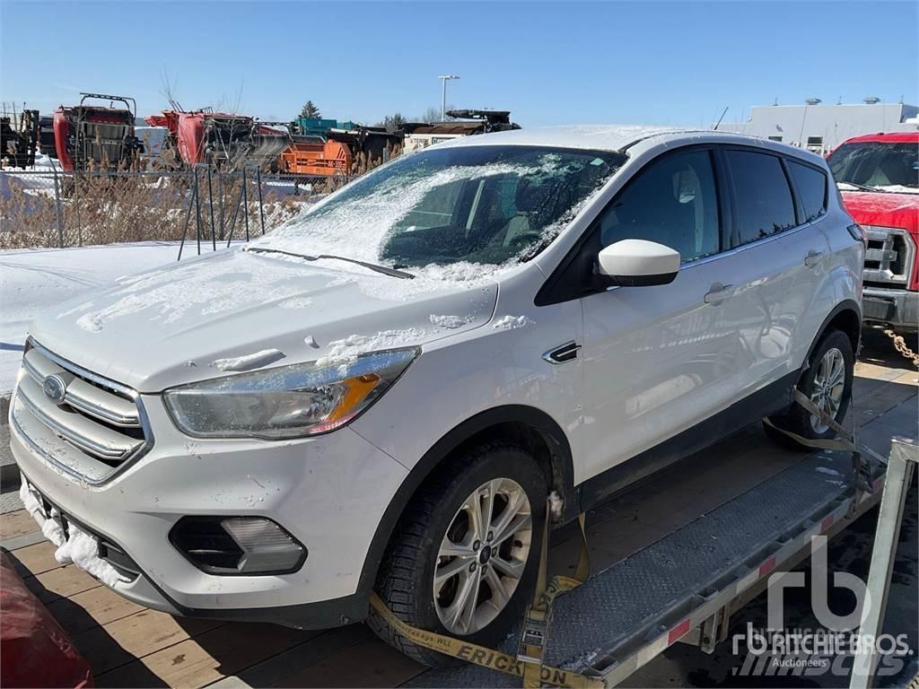 Ford ESCAPE شاحنات خفيفة/مفصلية الجوانب