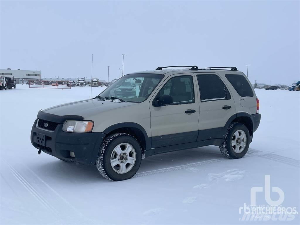 Ford ESCAPE شاحنات خفيفة/مفصلية الجوانب