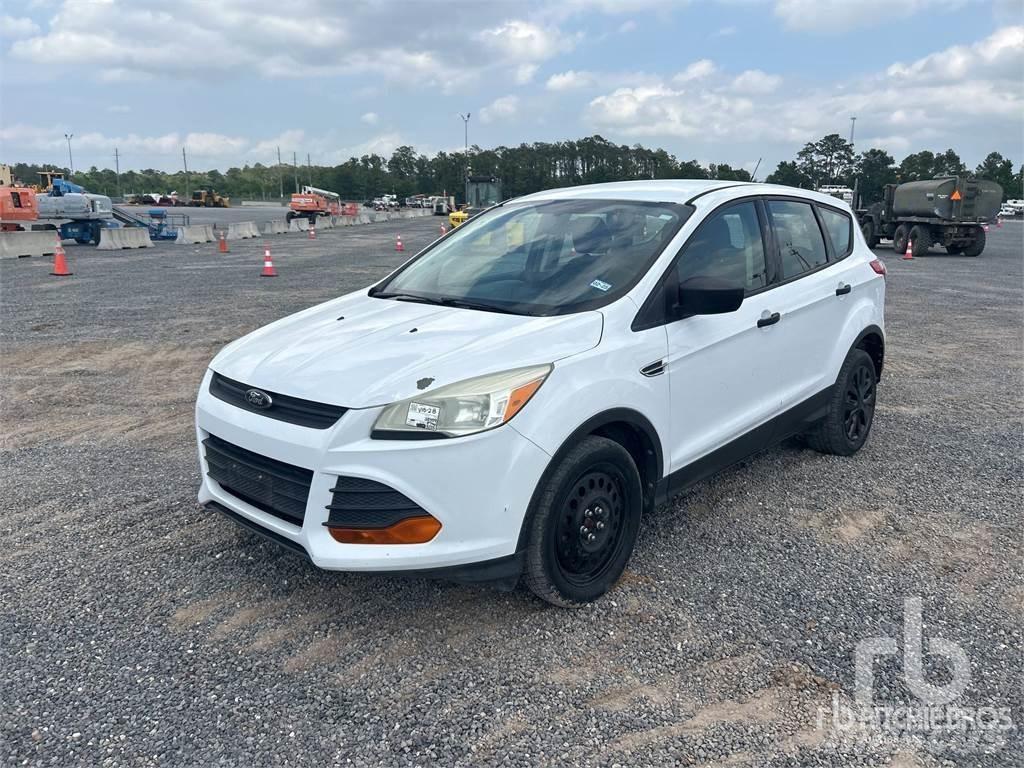 Ford ESCAPE شاحنات خفيفة/مفصلية الجوانب