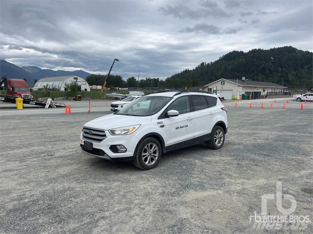 Ford ESCAPE شاحنات خفيفة/مفصلية الجوانب