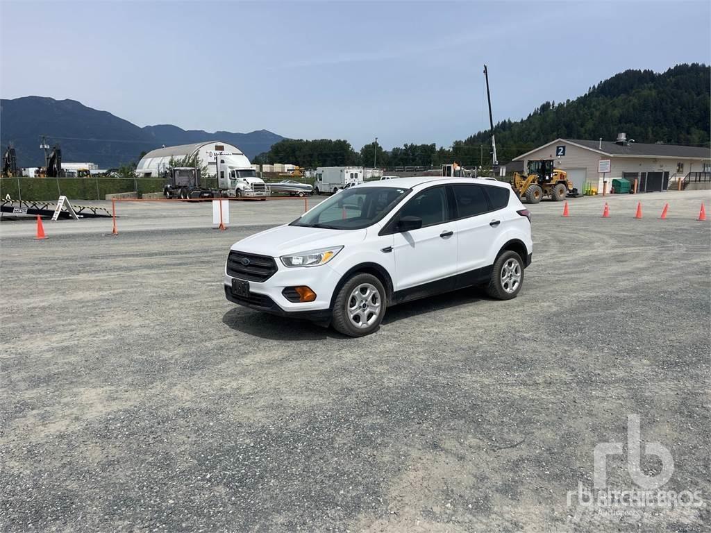 Ford ESCAPE شاحنات خفيفة/مفصلية الجوانب