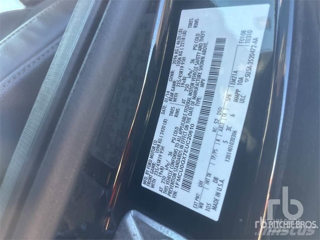 Ford ESCAPE SE شاحنات خفيفة/مفصلية الجوانب