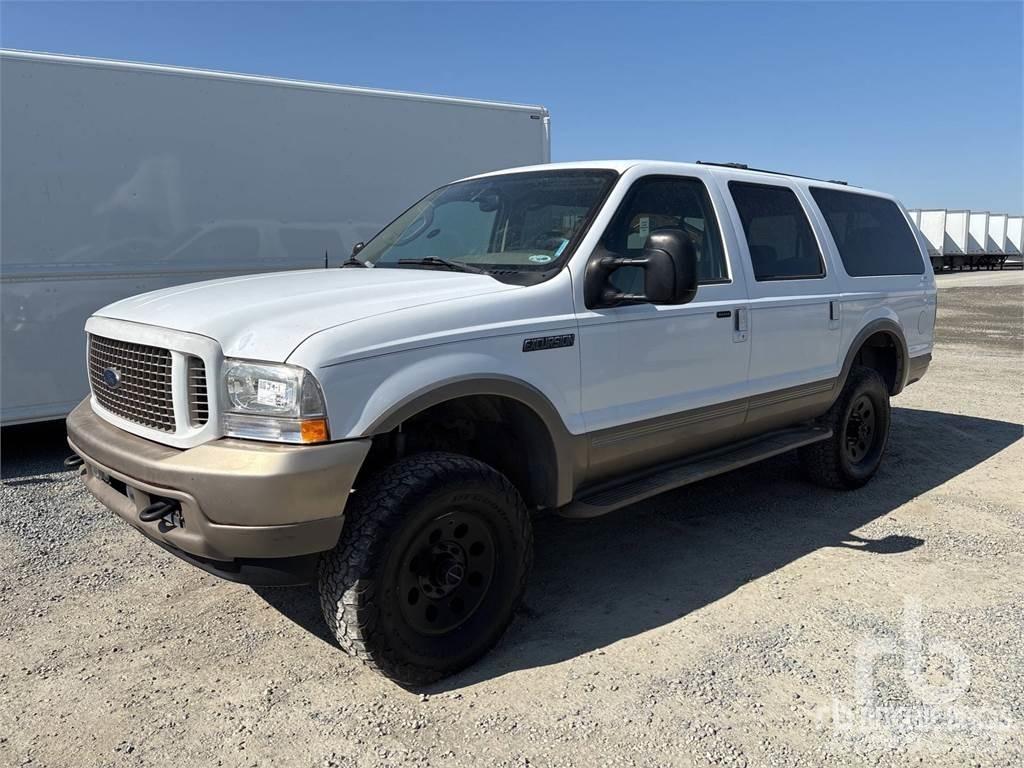 Ford EXCURSION شاحنات خفيفة/مفصلية الجوانب