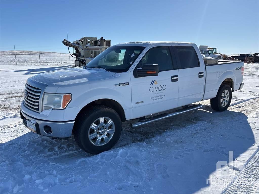 Ford F-150 شاحنات خفيفة/مفصلية الجوانب
