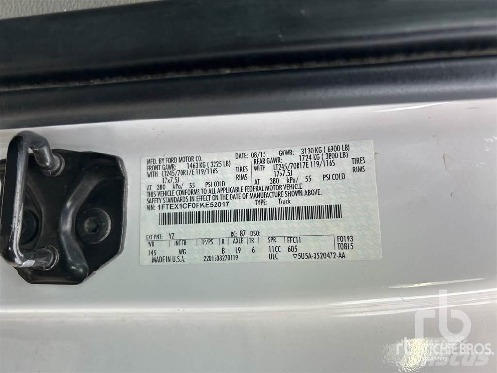 Ford F-150 شاحنات خفيفة/مفصلية الجوانب