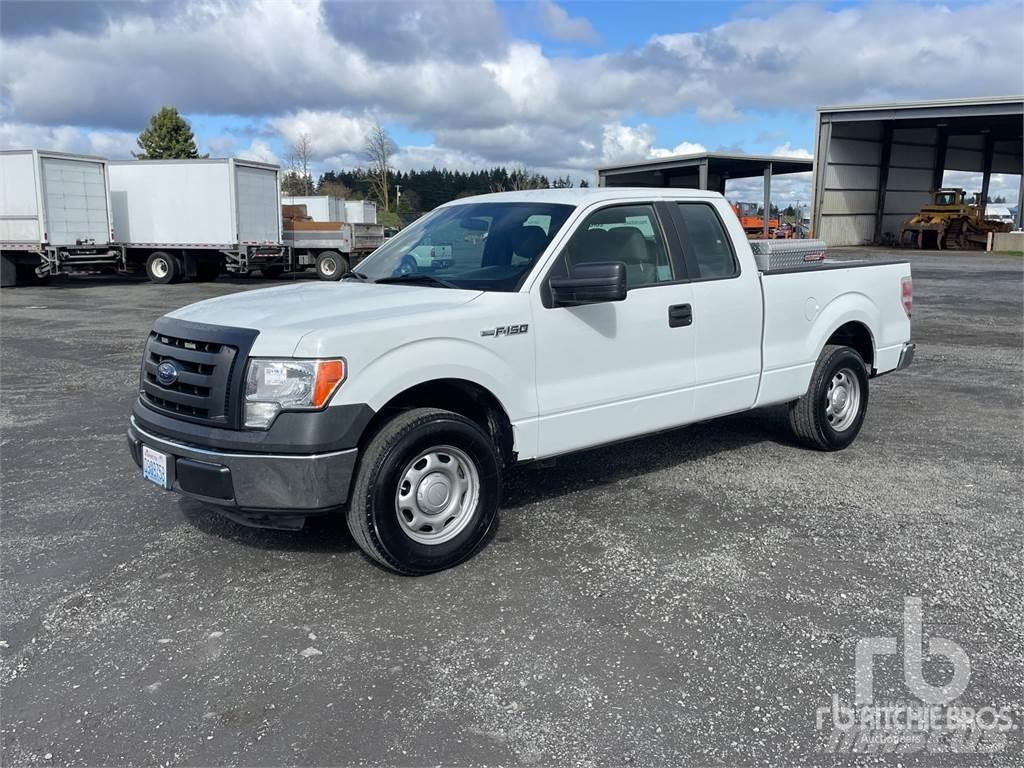 Ford F-150 شاحنات خفيفة/مفصلية الجوانب