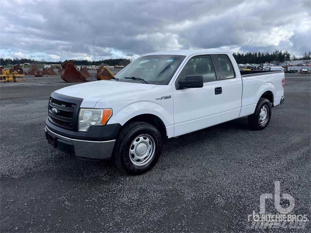 Ford F-150 شاحنات خفيفة/مفصلية الجوانب