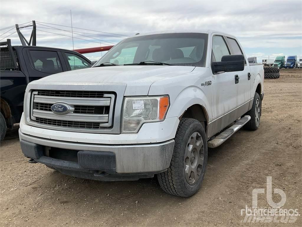 Ford F-150 شاحنات خفيفة/مفصلية الجوانب