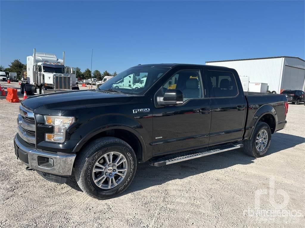 Ford F-150 شاحنات خفيفة/مفصلية الجوانب