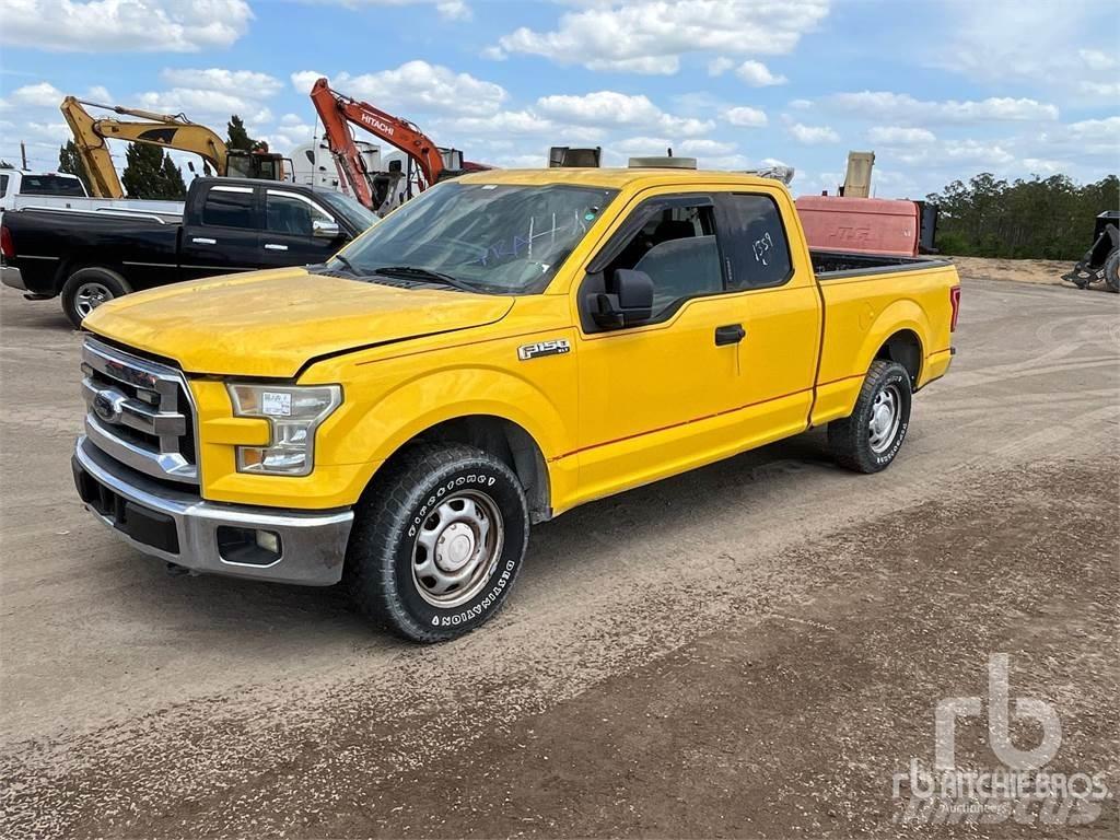Ford F-150 شاحنات خفيفة/مفصلية الجوانب