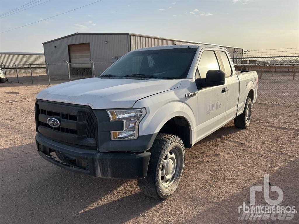Ford F-150 شاحنات خفيفة/مفصلية الجوانب