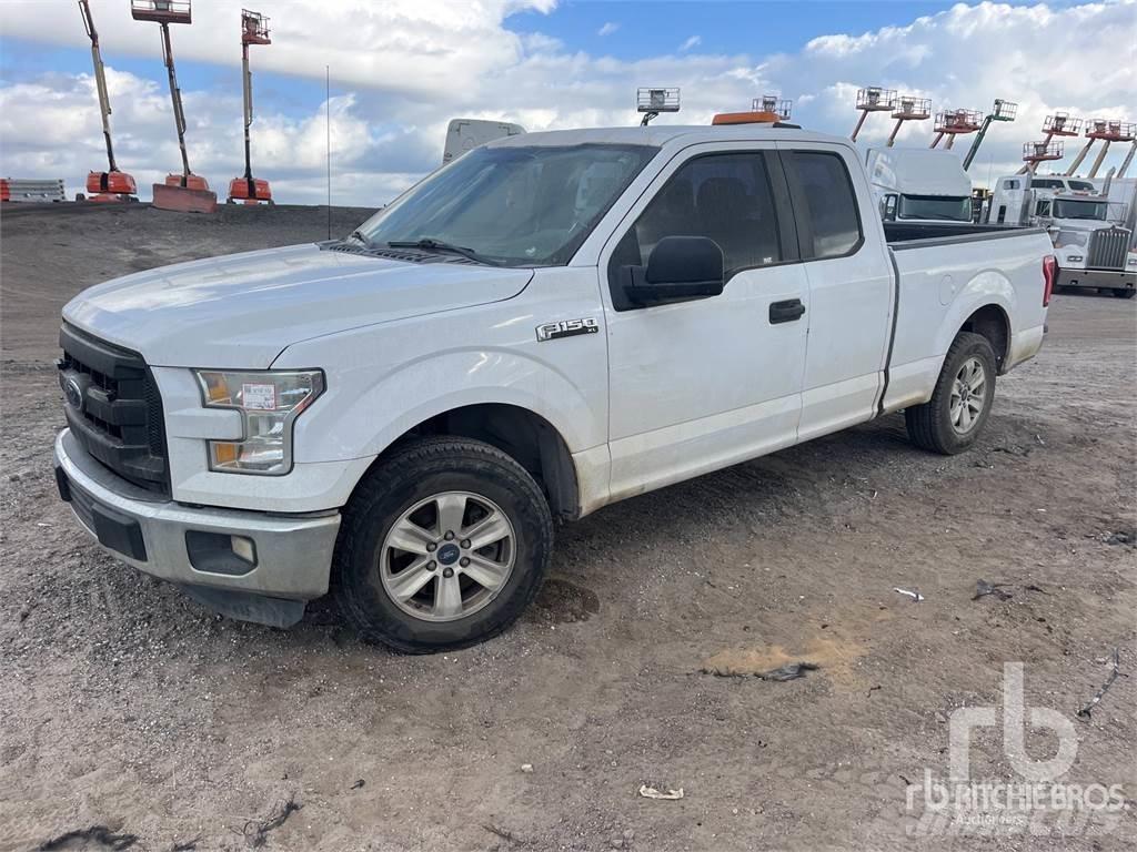 Ford F-150 شاحنات خفيفة/مفصلية الجوانب