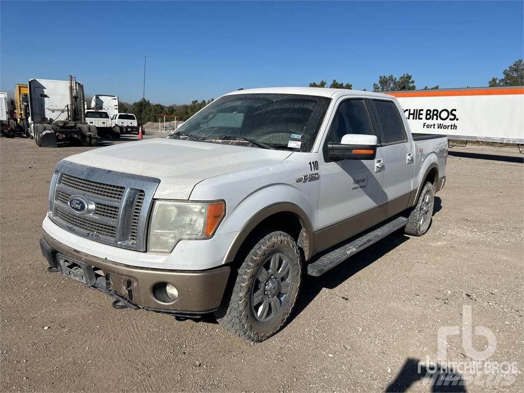 Ford F-150 شاحنات خفيفة/مفصلية الجوانب