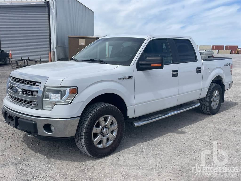 Ford F-150 شاحنات خفيفة/مفصلية الجوانب
