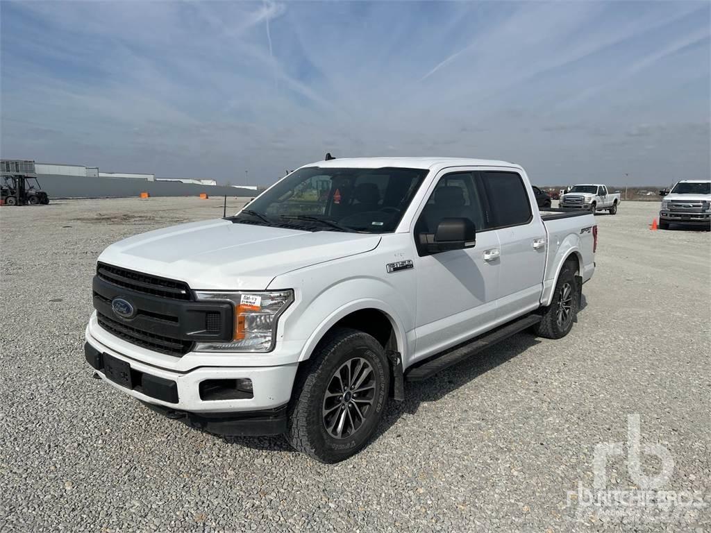 Ford F-150 شاحنات خفيفة/مفصلية الجوانب