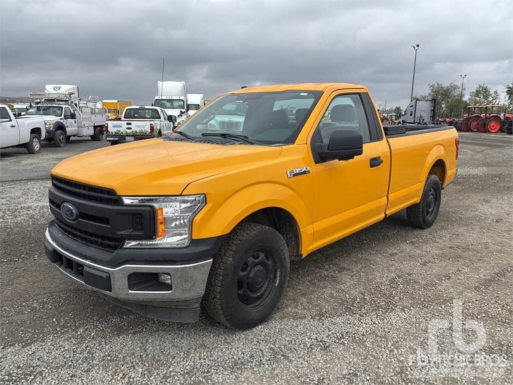 Ford F-150 شاحنات خفيفة/مفصلية الجوانب