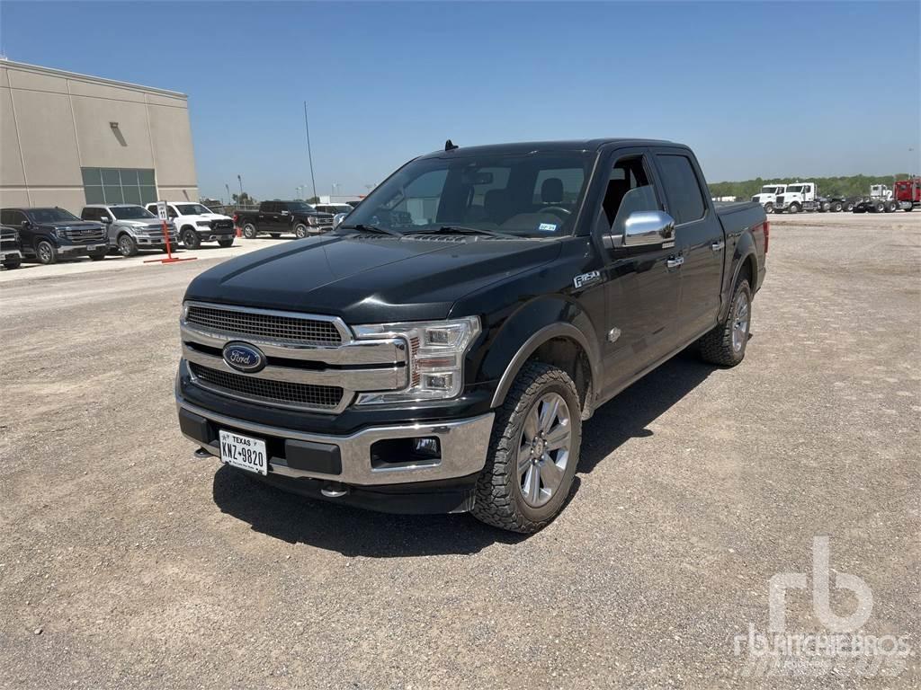 Ford F-150 شاحنات خفيفة/مفصلية الجوانب
