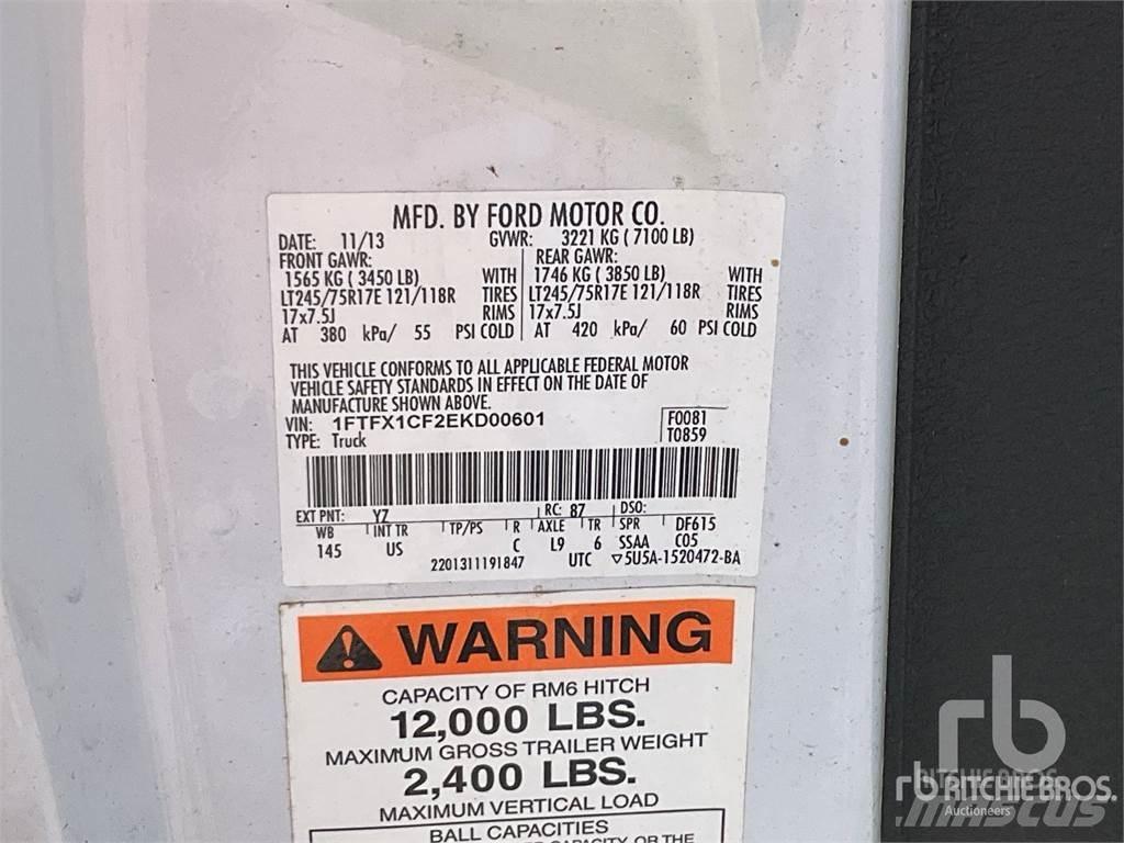 Ford F-150 شاحنات خفيفة/مفصلية الجوانب