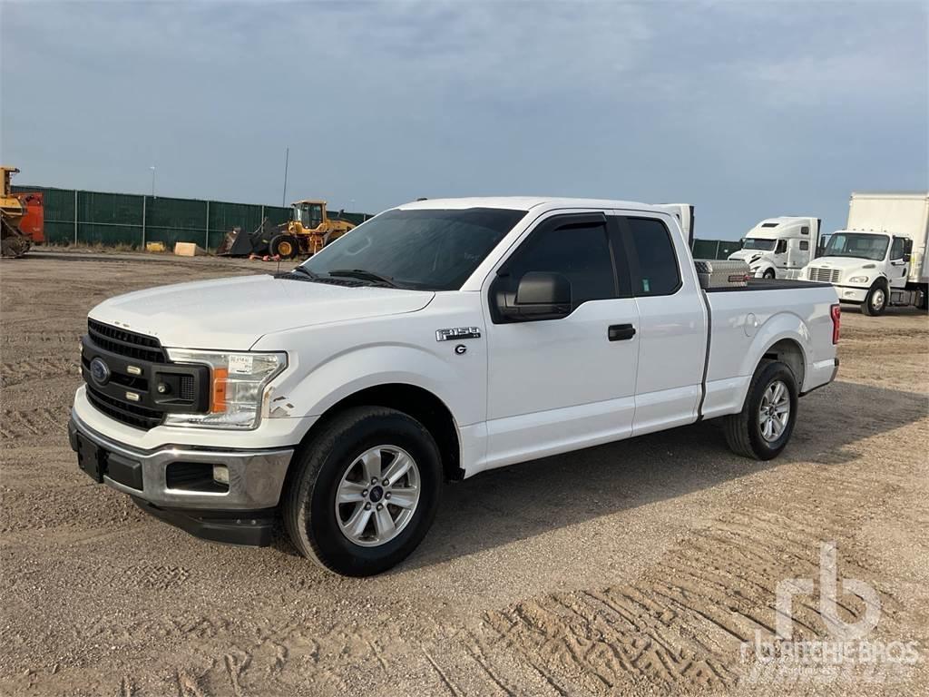 Ford F-150 شاحنات خفيفة/مفصلية الجوانب