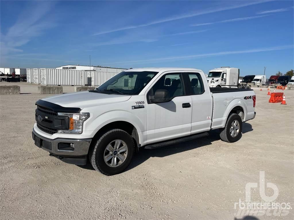 Ford F-150 شاحنات خفيفة/مفصلية الجوانب