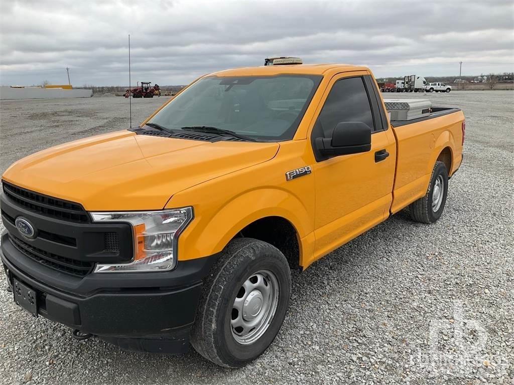 Ford F-150 شاحنات خفيفة/مفصلية الجوانب