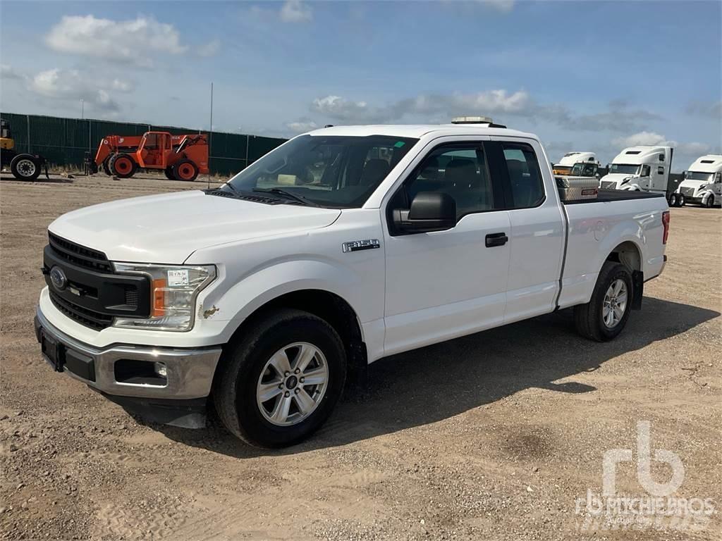 Ford F-150 شاحنات خفيفة/مفصلية الجوانب