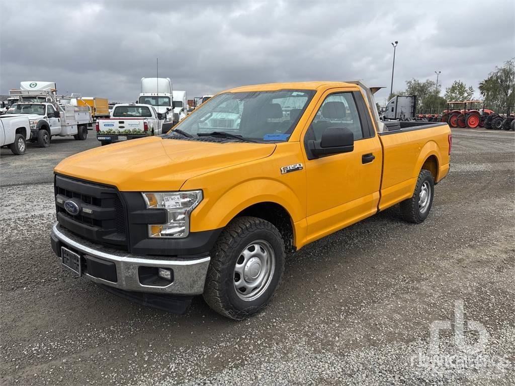 Ford F-150 شاحنات خفيفة/مفصلية الجوانب