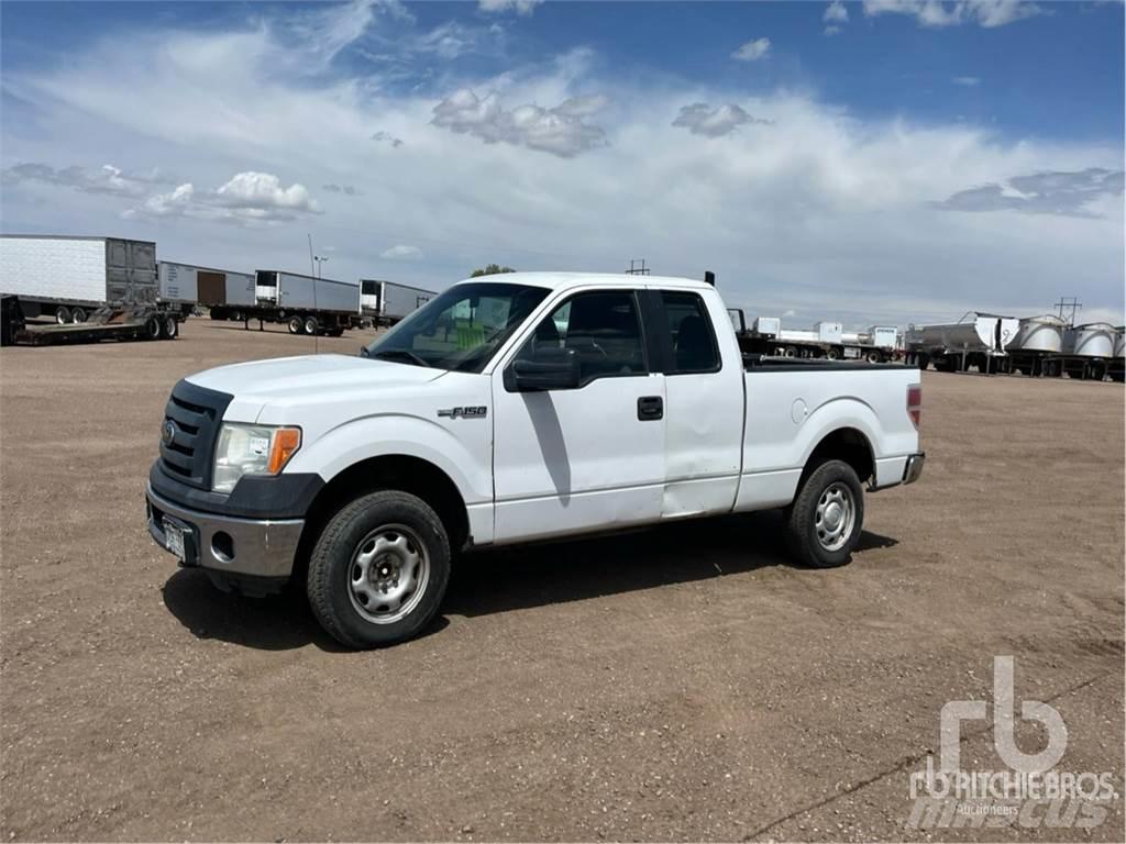 Ford F-150 شاحنات خفيفة/مفصلية الجوانب