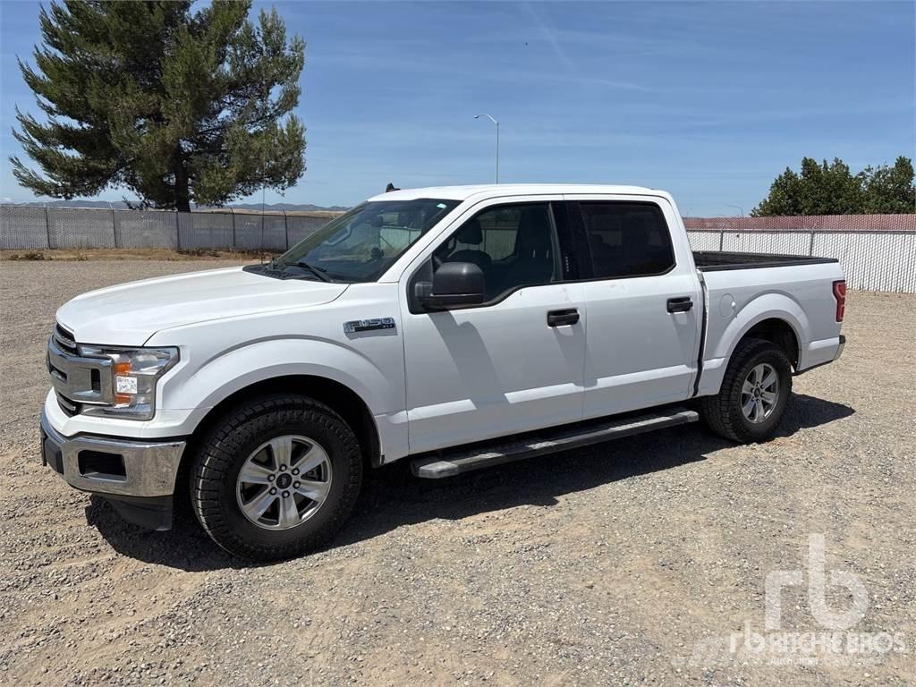 Ford F-150 شاحنات خفيفة/مفصلية الجوانب