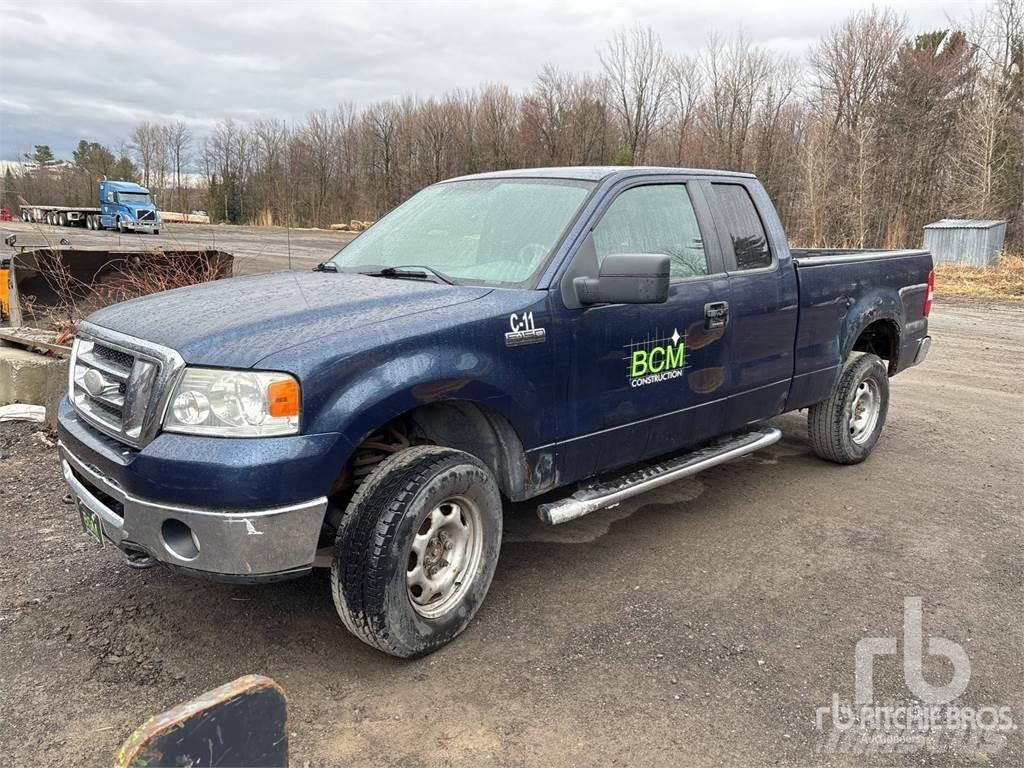 Ford F-150 شاحنات خفيفة/مفصلية الجوانب