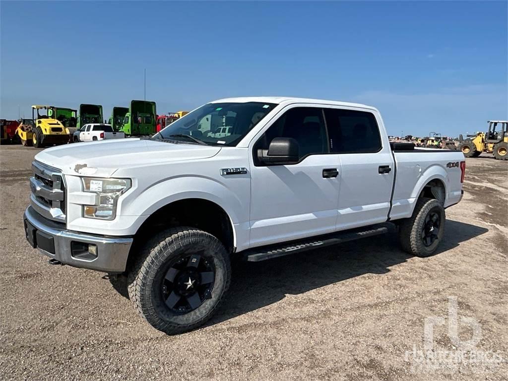 Ford F-150 شاحنات خفيفة/مفصلية الجوانب