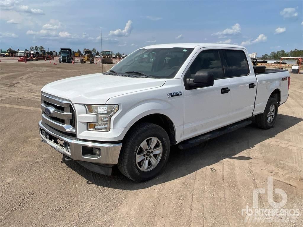 Ford F-150 شاحنات خفيفة/مفصلية الجوانب