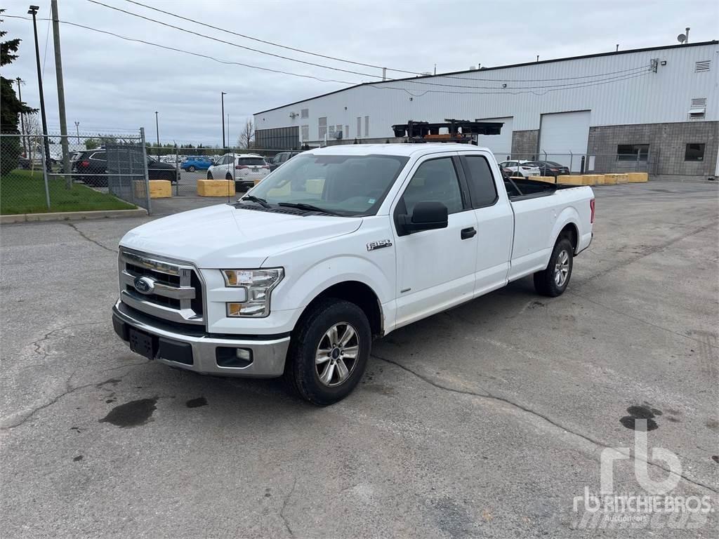 Ford F-150 شاحنات خفيفة/مفصلية الجوانب