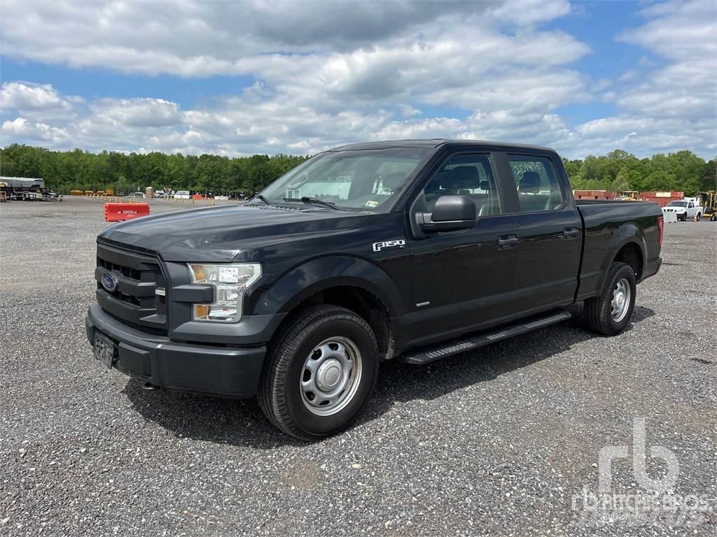 Ford F-150 شاحنات خفيفة/مفصلية الجوانب