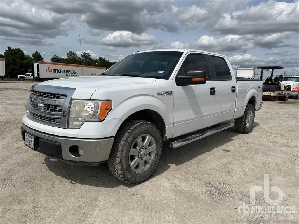 Ford F-150 شاحنات خفيفة/مفصلية الجوانب
