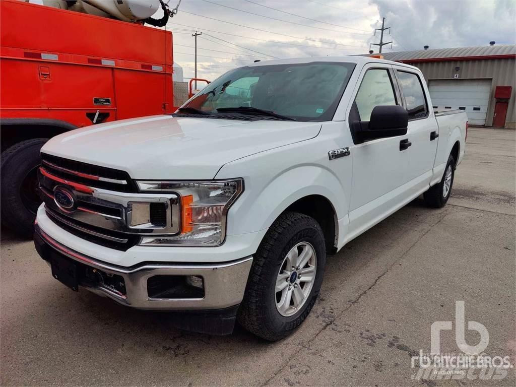 Ford F-150 شاحنات خفيفة/مفصلية الجوانب
