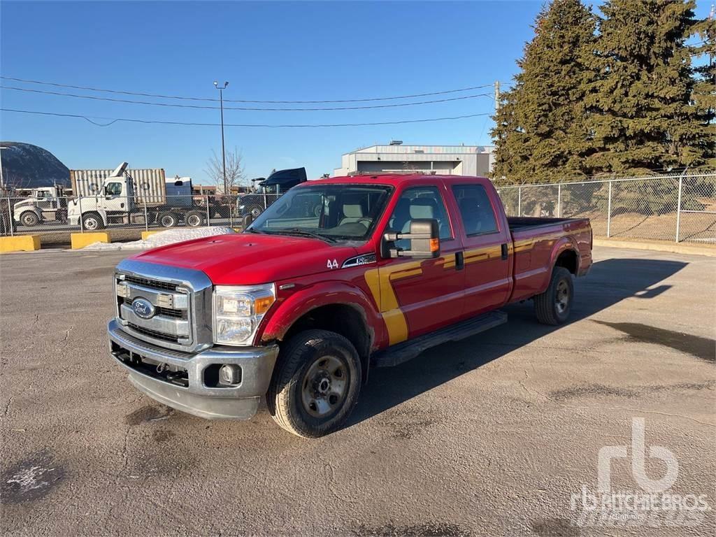 Ford F-250 شاحنات خفيفة/مفصلية الجوانب