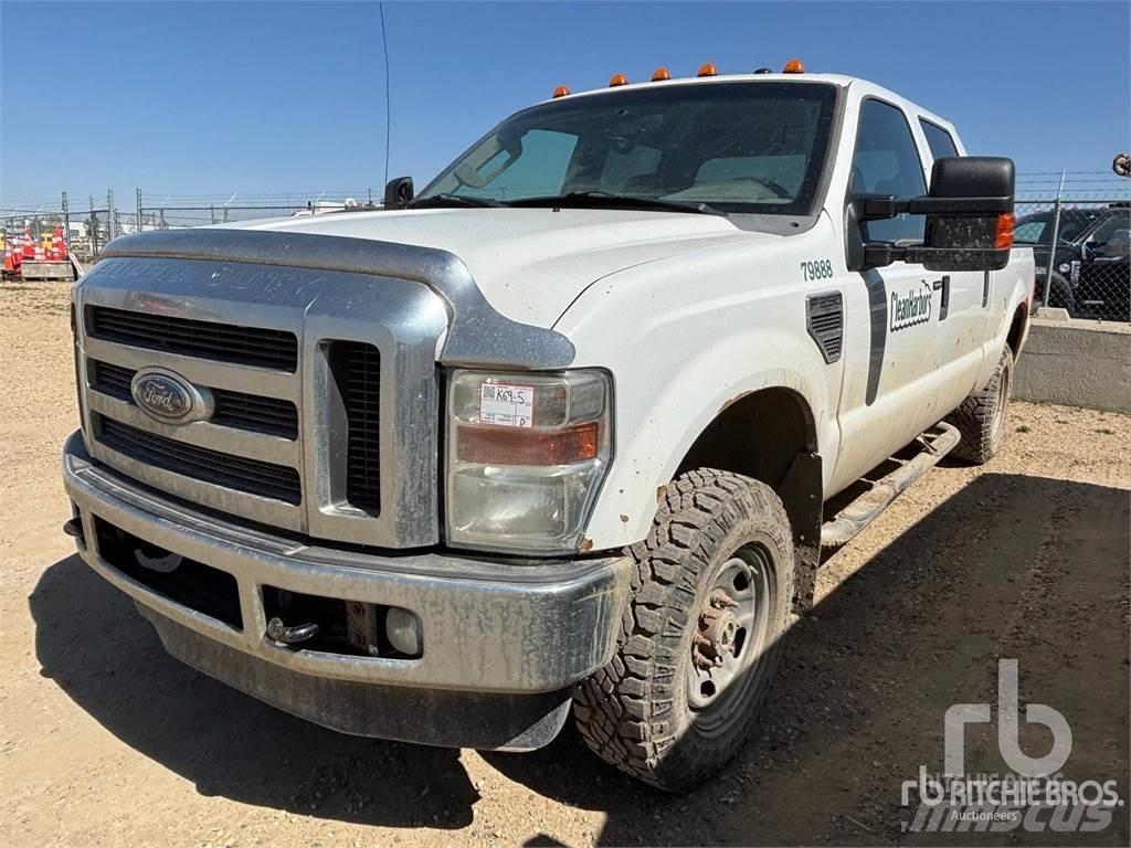 Ford F-250 شاحنات خفيفة/مفصلية الجوانب